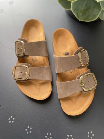 Land of Cork Anatomik Doğal Mantar Taban Büyük Toka Hakiki Süet Deri Terlik