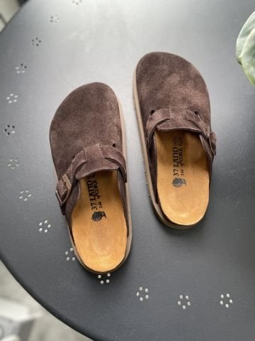 Land of Cork Anatomik Doğal Mantar Taban Büyük Toka Hakiki Süet Deri Terlik