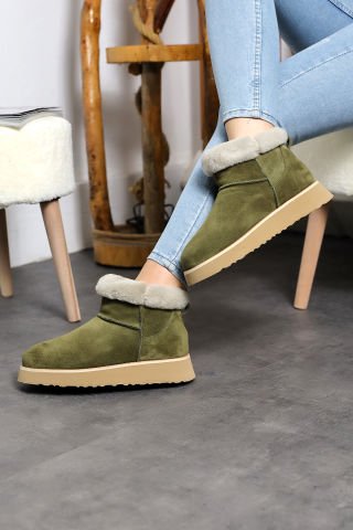 Land of Cork Hakiki Süet Deri Gerçek Kürklü Kısa Mini Kadın Bot – Sıcak Tutan Kışlık Konforlu Bot