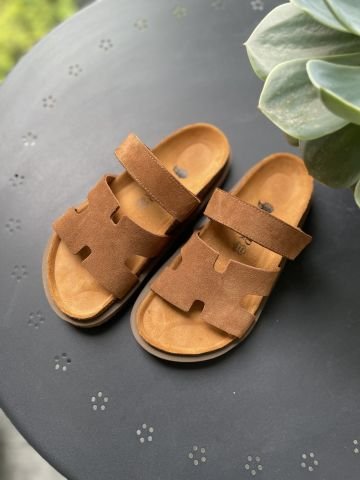 Land of Cork Hakiki Süet Deri Anatomik Mantar Taban Sandalet – Yüksek Konforlu Model