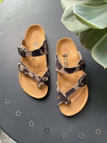 Land of Cork Anatomik Doğal Mantar Taban Parmak Arası Animal Print Kadın Terlik