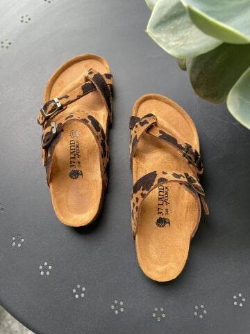 Land of Cork Anatomik Doğal Mantar Taban Parmak Arası Animal Print Kadın Terlik