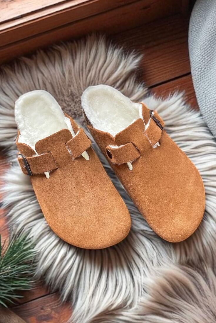 Land of Cork Anatomik Unisex Hakiki Kürklü Kapalı Terlik – Doğal Mantar Taban & Ark Destekli Konforlu Ev Terliği