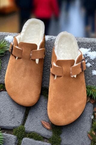 Land of Cork Anatomik Unisex Hakiki Kürklü Kapalı Terlik – Doğal Mantar Taban & Ark Destekli Konforlu Ev Terliği