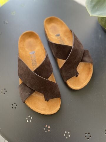 Land of Cork Parmak Arası Süet Deri Kadın Terlik – Anatomik Doğal Mantar Taban