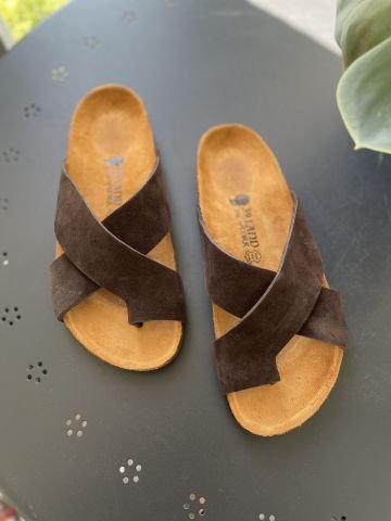 Land of Cork Parmak Arası Süet Deri Kadın Terlik – Anatomik Doğal Mantar Taban