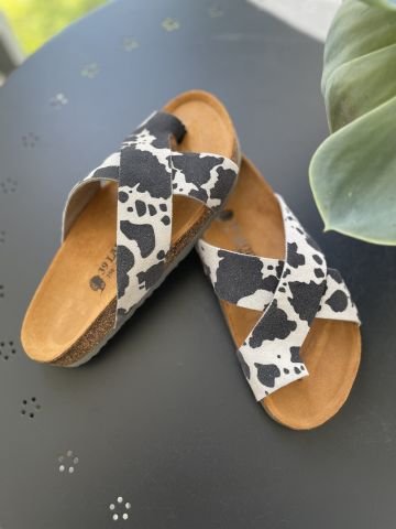 Land of Cork Parmak Arası Animal Cow Print Süet Deri Kadın Terlik – Anatomik Doğal Mantar Taban
