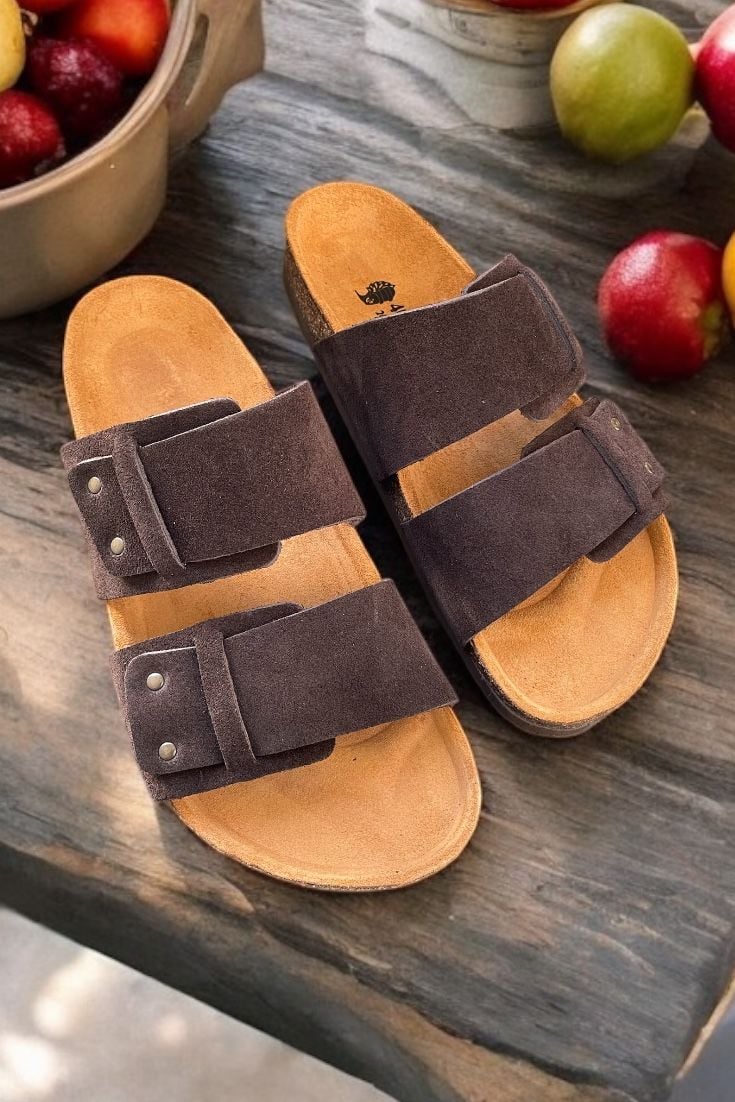 Land of Cork Anatomik Unisex Acı Kahve Doğal Mantar Taban Hakiki Deri Terlik