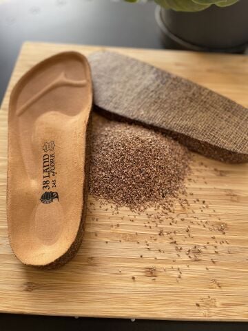 Land of Cork Anatomik Unisex Doğal Mantar Taban Hakiki Süet Deri Haki Kapalı terlik