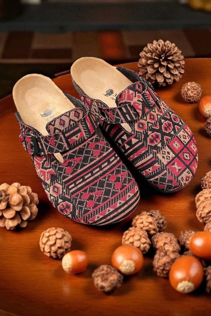 Land of Cork Doğal Mantar Tabanlı Unisex Terlik | Anatomik Ark Destekli | Kilim Desen Keçe Ev Terliği