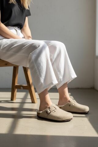 Land of Cork Anatomik Unisex Ark Destekli Hakiki Kürklü Mantar Taban Keçe Terlik