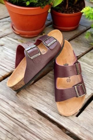 Land of Cork Kremit Hakiki Deri Çift Toka Terlik – Doğal Mantar Taban, Anatomik Unisex