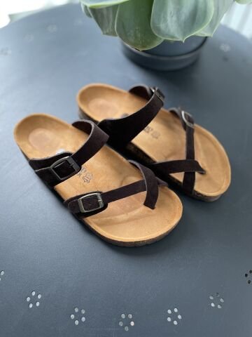 Land of Cork Doğal Mantar Taban Hakiki Deri Parmak Arası Terlik | Ark Destekli Anatomik Konfor Unisex Sandalet