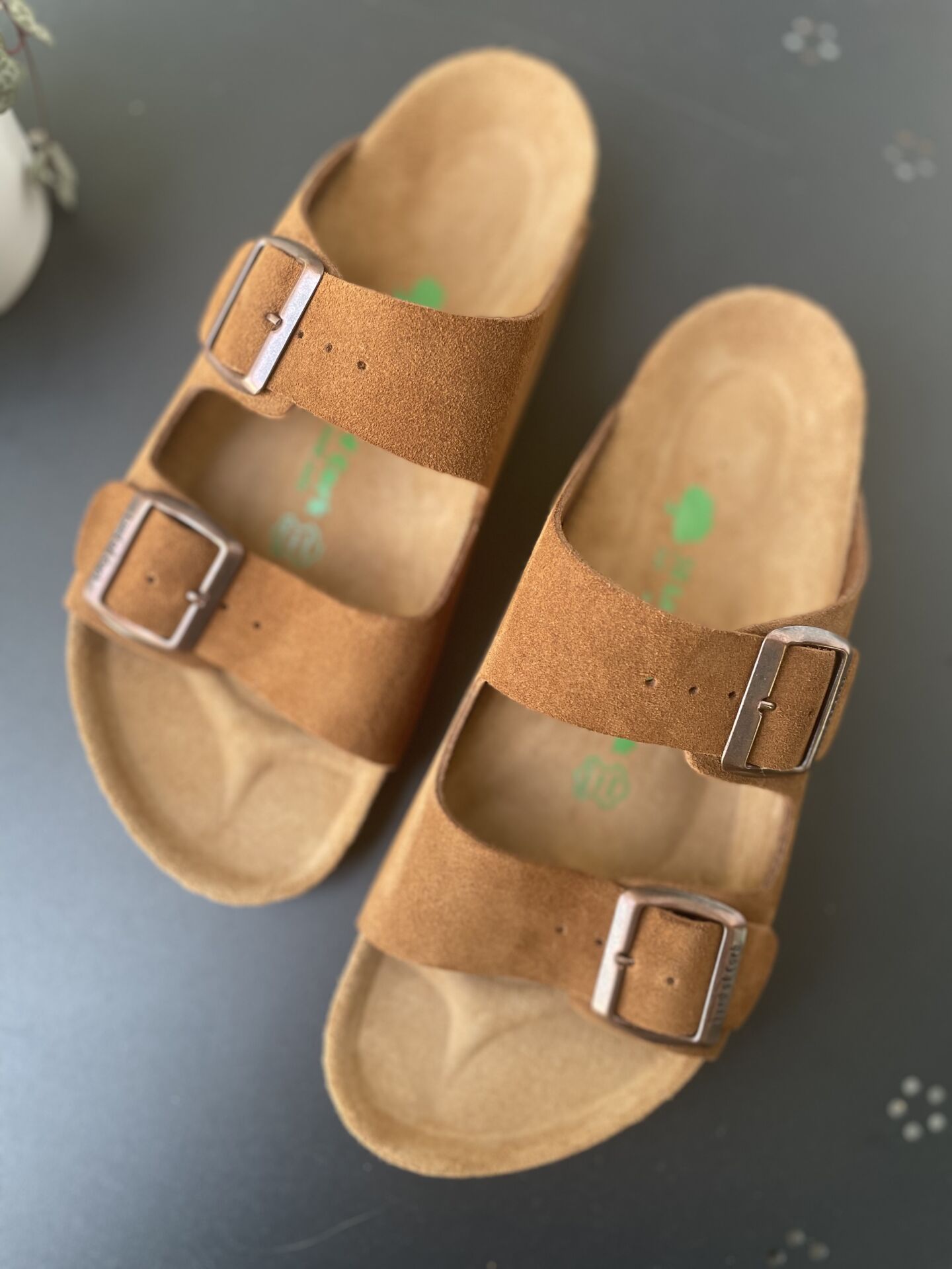 Land of Cork doğal mantar taban deri terlik